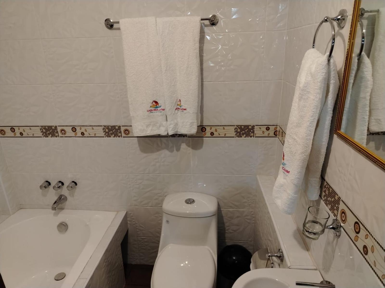 Luquina Utama Lodge מראה חיצוני תמונה